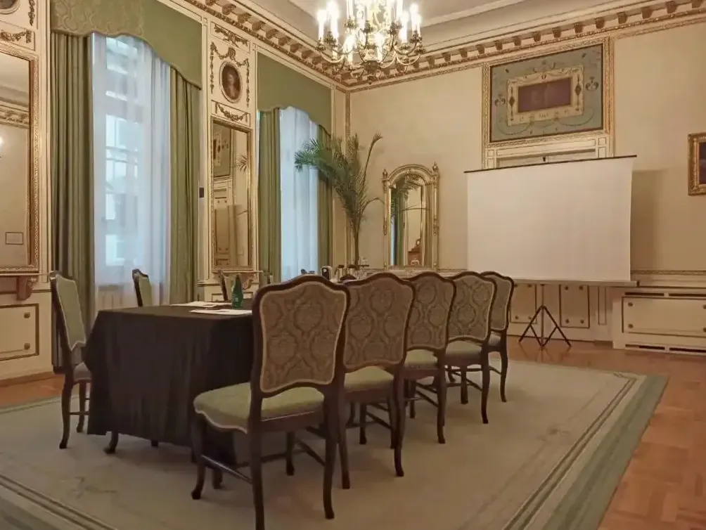 Salon klubowy dla członków